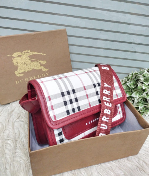 BURBERRY BAG WITH LONG BELT